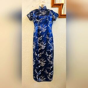 Plum Blossom Traditional Chinese Silk Dress Size M (XS-M)